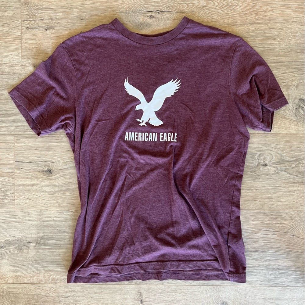 American Eagle 🦅 Graphic Tee